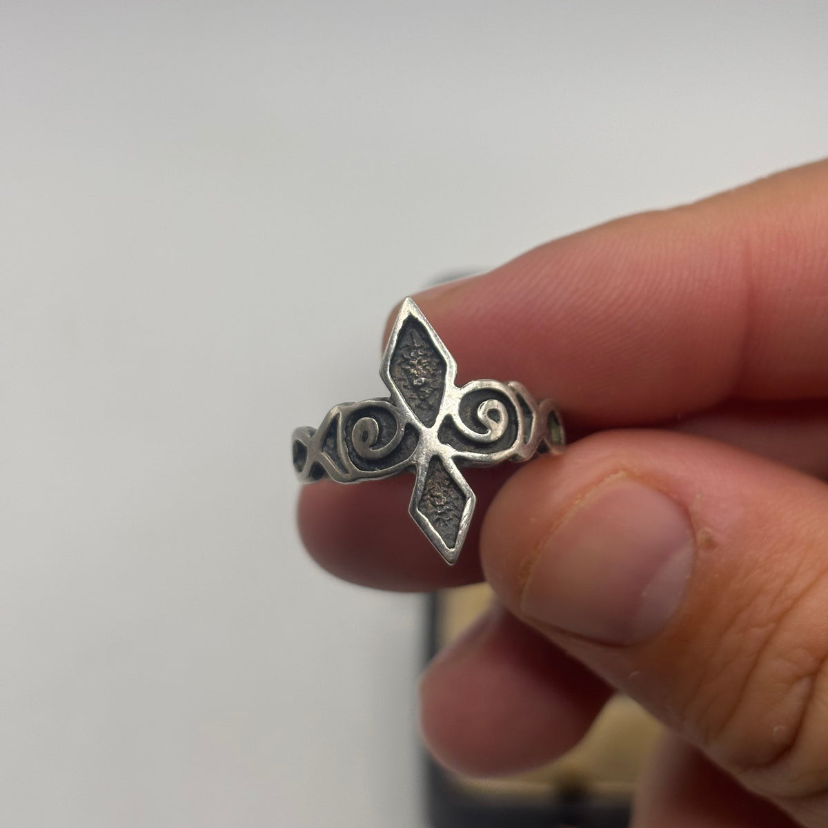 Silver Scottish Celtic Ring (P)