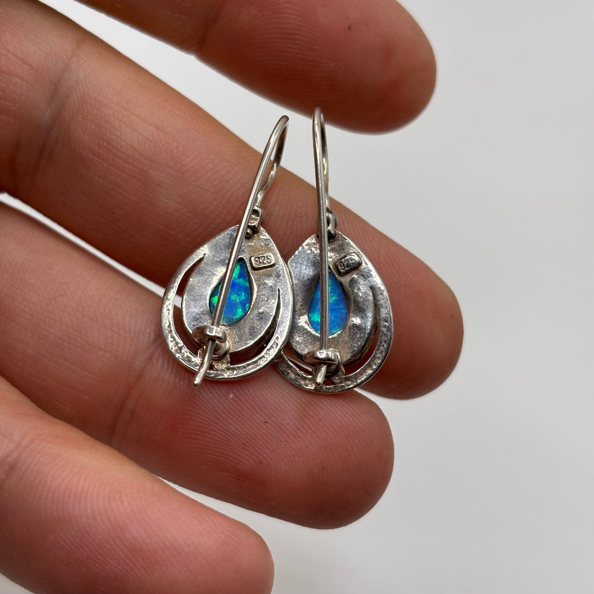 Silver Opal Pia Jewellery Set