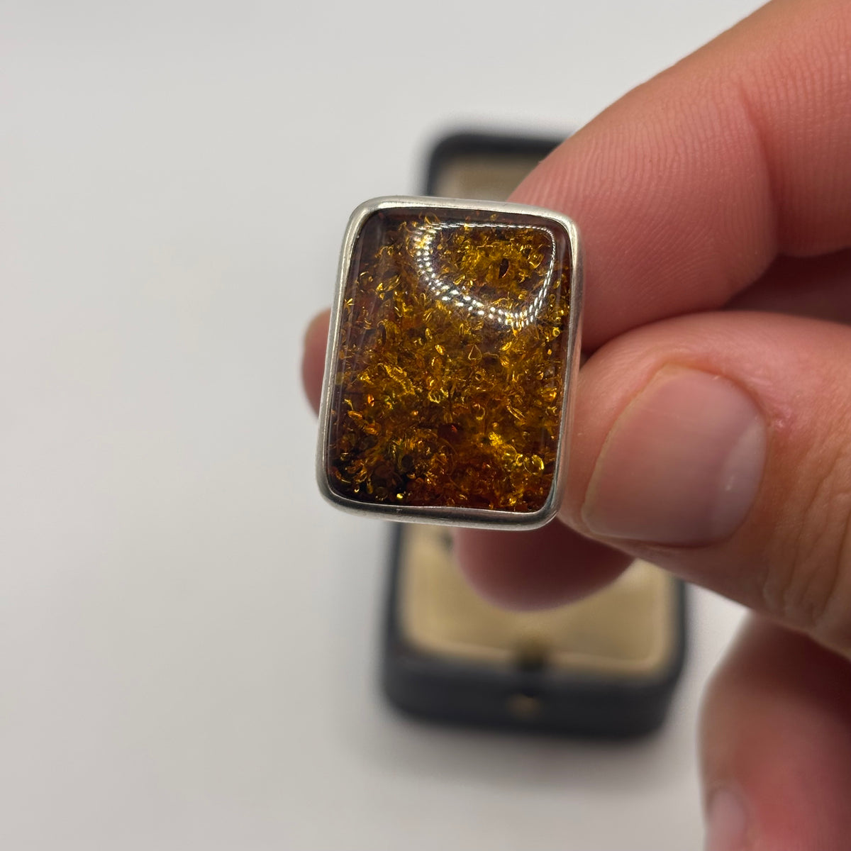 Silver Chunky Rectangular Amber Ring (L)