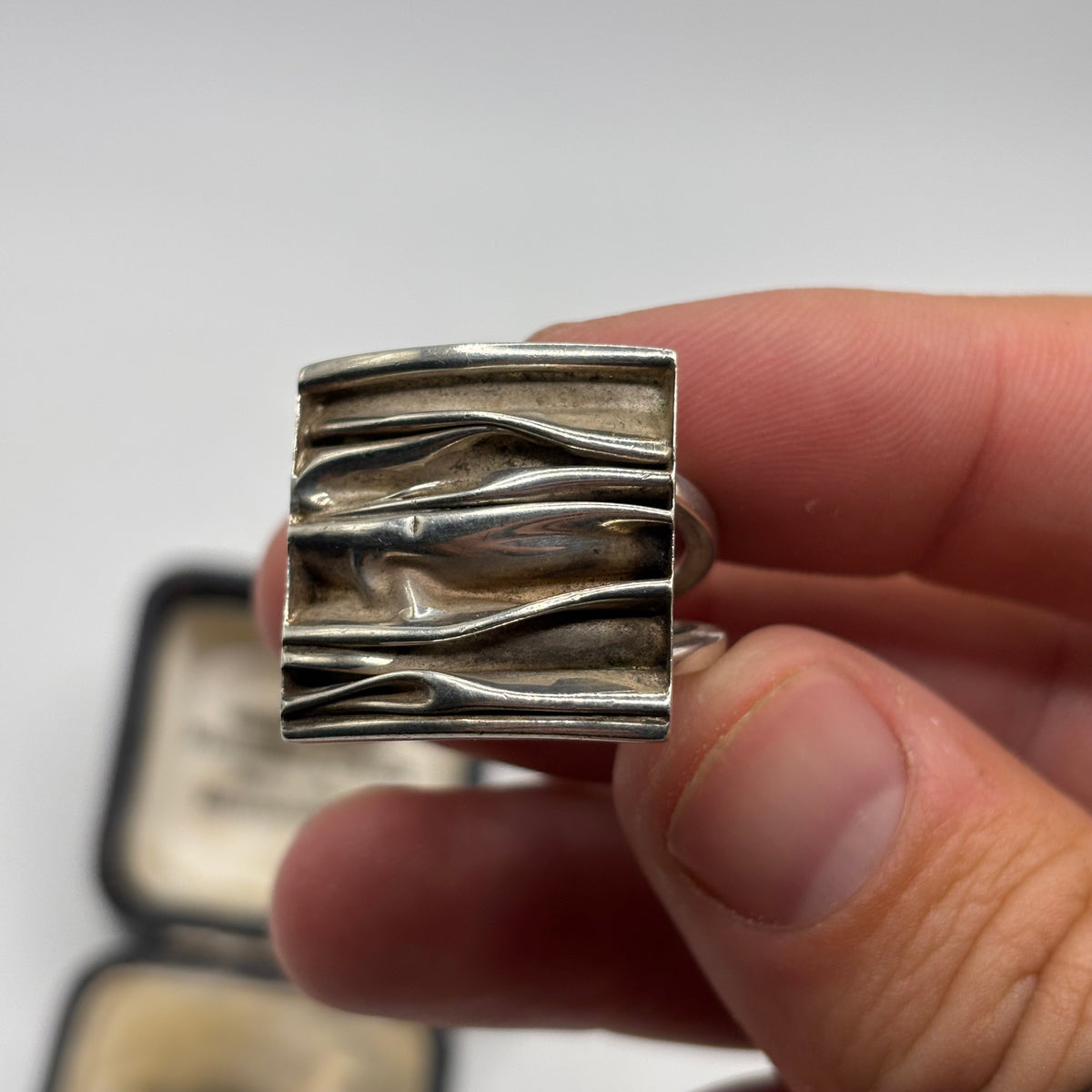 Silver Heavy Abstract Ring (R)