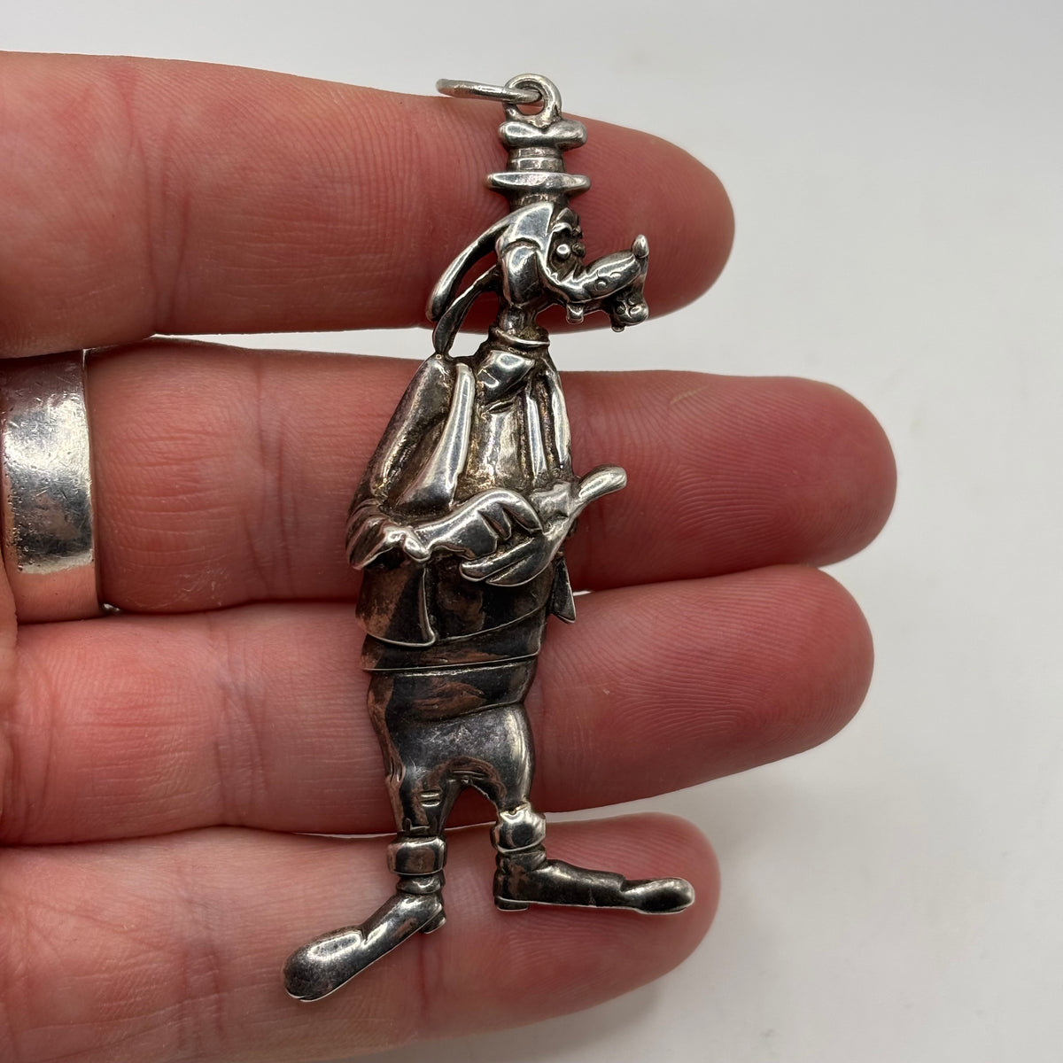Silver Rare Large Goofy Walt Disney Pendant