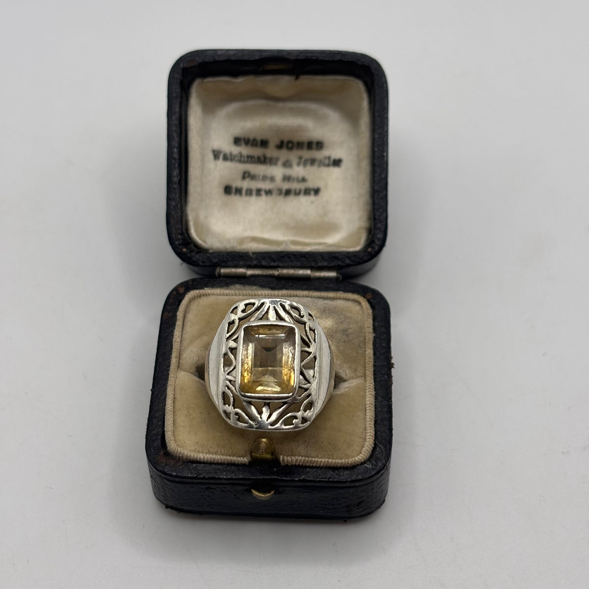 Silver Citrine Ring (O)