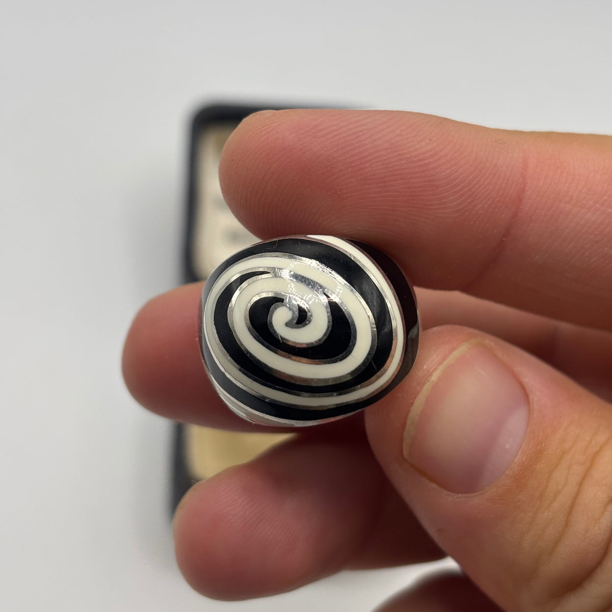 Silver Swirl Dome Ring (P)