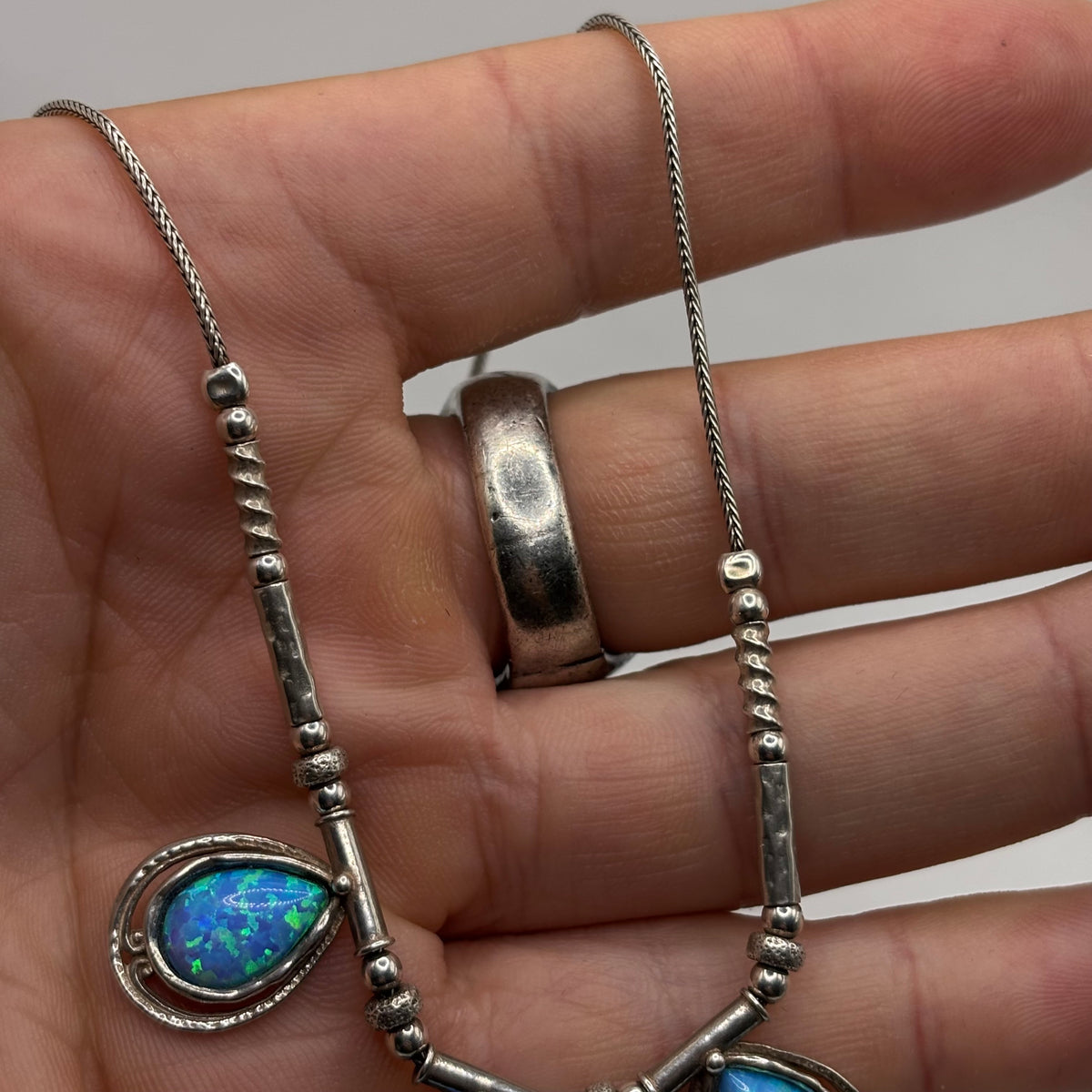 Silver Opal Pia Jewellery Set