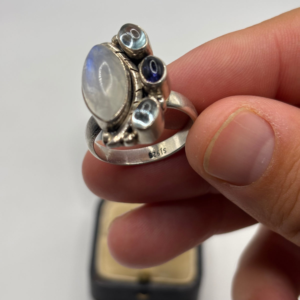 Silver Moonstone & Mixed Gem Ring (U)